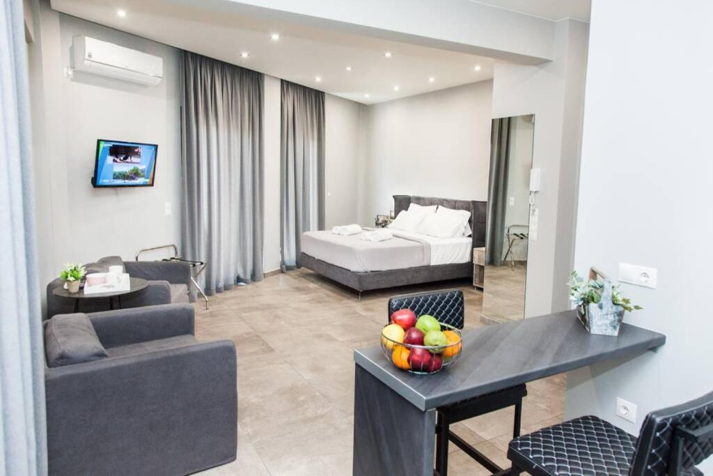 E Spacious Cornered Brand New Studio Apartment E Atena Exterior foto