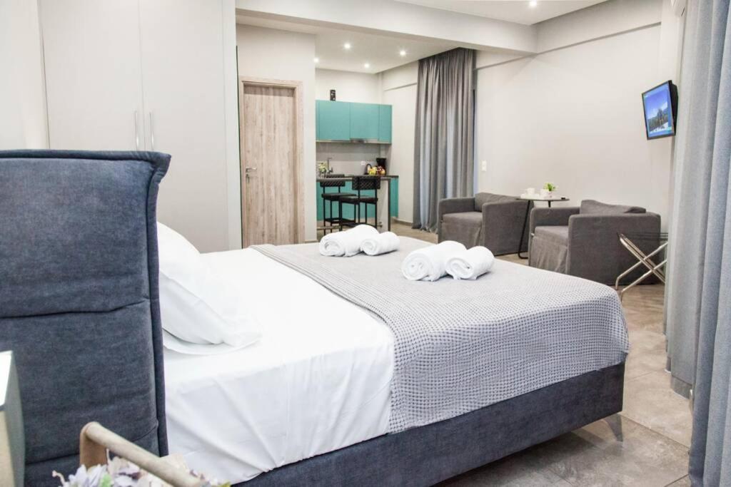 E Spacious Cornered Brand New Studio Apartment E Atena Exterior foto